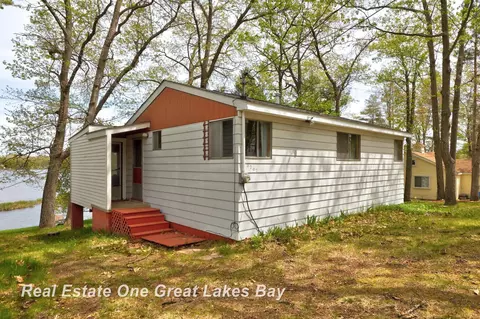 3202 Henry, National City, MI 48748