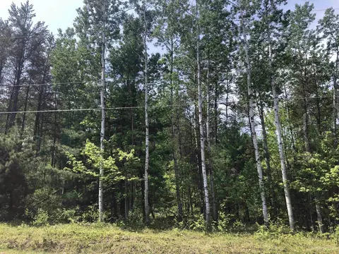 192 W Johnson Lk, Gwinn, MI 49841