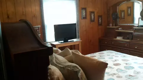 Bedroom - 4158 Scott, Gladwin, MI 48624 photo 6 of 7