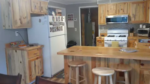 Kitchen - 4158 Scott, Gladwin, MI 48624 photo 2 of 7