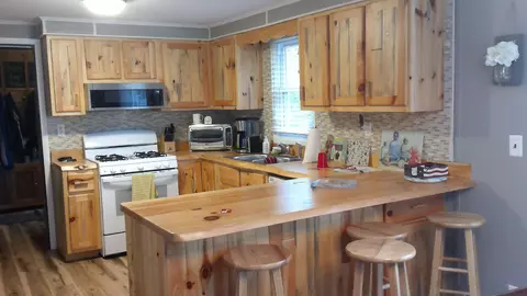 Kitchen - 4158 Scott, Gladwin, MI 48624 photo 1 of 7