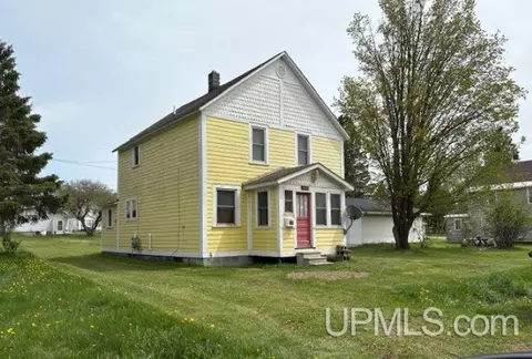 1611 S Hadley, Bessemer, MI 49911