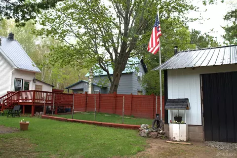 26332 Third, Hubbell, MI 49934 photo 46