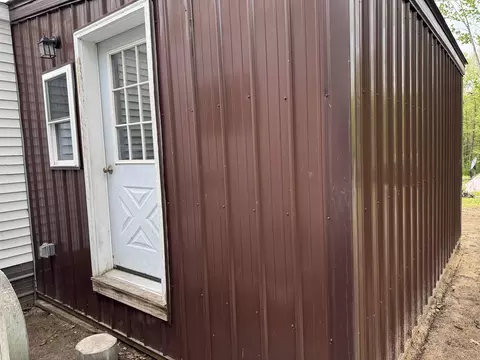 1220 Peasley, Harrison, MI 48625 photo 4