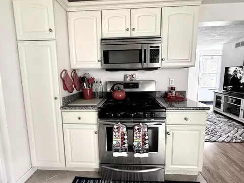 2684 Lakeshore, Gladwin, MI 48624 photo 7