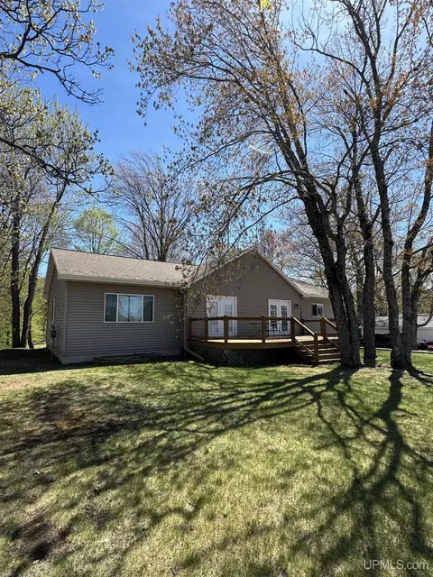59 Forest, Negaunee, MI 49866