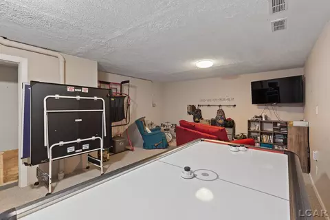 Other - 431 Meadowbrook, Adrian, MI 49221 photo 4 of 10