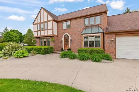 Exterior - 431 Meadowbrook, Adrian, MI 49221 photo 9 of 12