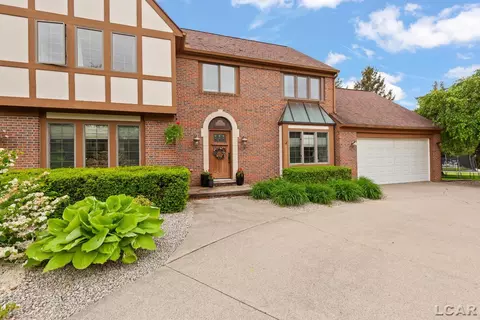 Exterior - 431 Meadowbrook, Adrian, MI 49221 photo 10 of 12
