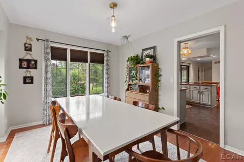Dining - 431 Meadowbrook, Adrian, MI 49221 photo 6 of 6