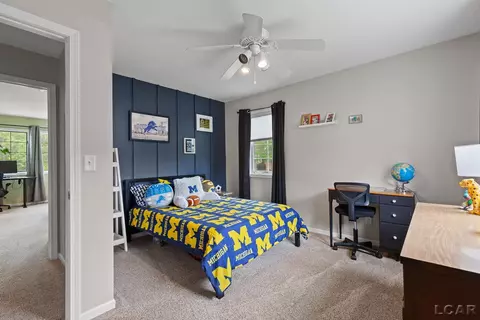Bedroom - 431 Meadowbrook, Adrian, MI 49221 photo 3 of 8