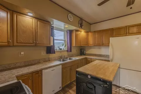 Kitchen - 491 E German, Munger, MI 48747 photo 3 of 3