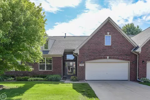 40966 Harvest #BLDG 4  13, Clinton Township, MI 48038