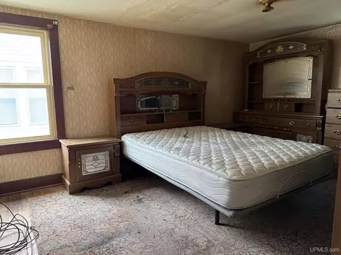 Bedroom - 336 E Broad, L'anse, MI 49946 photo 1 of 4