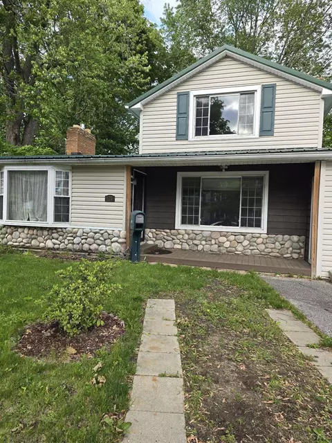 124 N Madison, Adrian, MI 49221