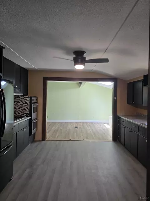 124 N Madison, Adrian, MI 49221 photo 7