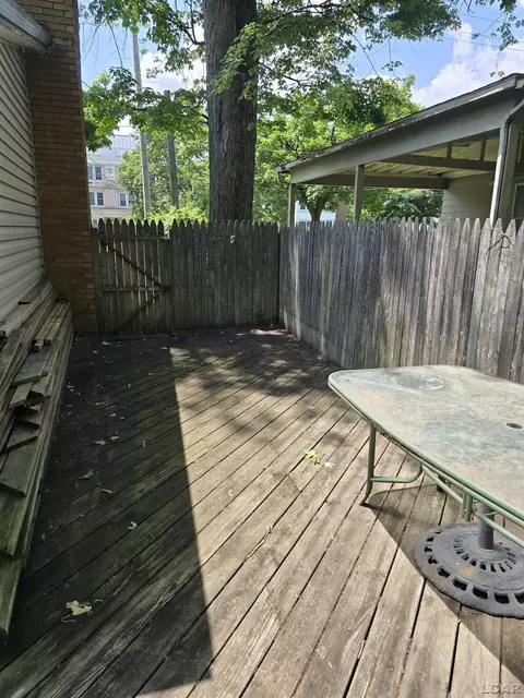 124 N Madison, Adrian, MI 49221 photo 11