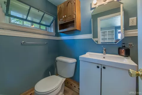 3722 E Onota, Chatham, MI 49816 photo 8