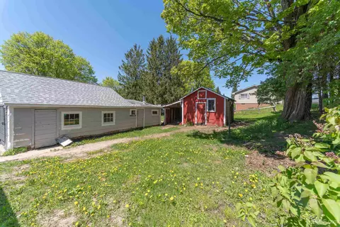3722 E Onota, Chatham, MI 49816 photo 3
