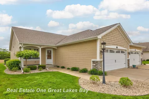 32 Tuscany #32, Saginaw, MI 48603