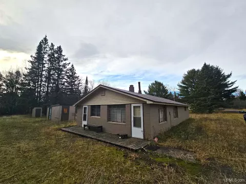 10162 Wyoming, Copper Harbor, MI 49918