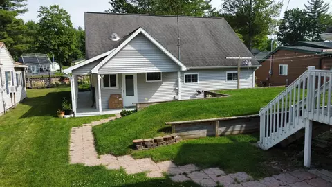 Exterior - 3214 Elnor, Gladwin, MI 48624 photo 6 of 20