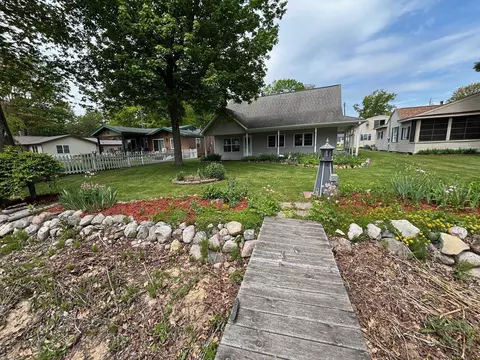 Exterior - 3214 Elnor, Gladwin, MI 48624 photo 19 of 20