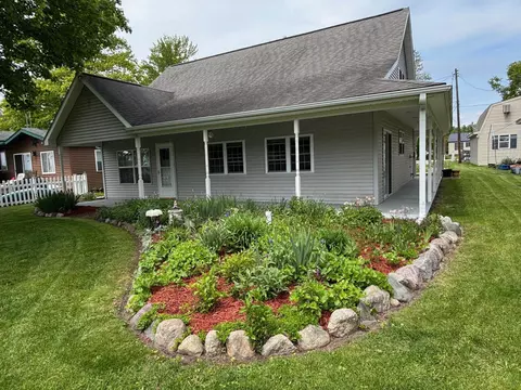 Exterior - 3214 Elnor, Gladwin, MI 48624 photo 20 of 20
