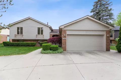 39463 Baroque, Clinton Township, MI 48038