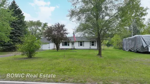 6128 Barnes, Millington, MI 48746