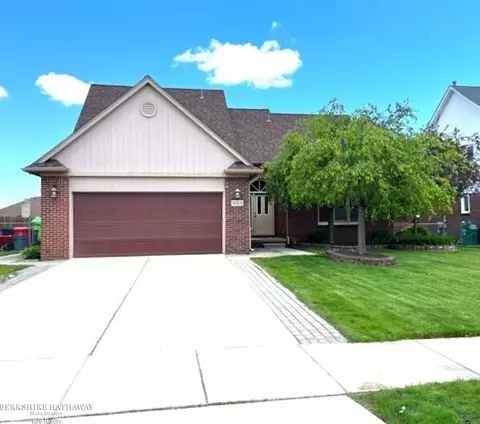 53302 Elysia, Chesterfield, MI 48051