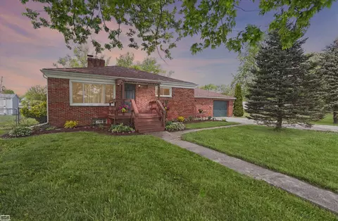 30 Connecticut, Marysville, MI 48040
