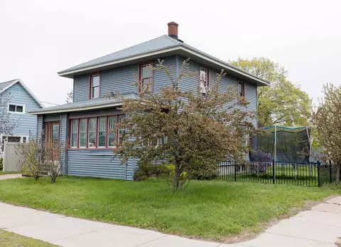 1302 N 3rd, Ishpeming, MI 49849