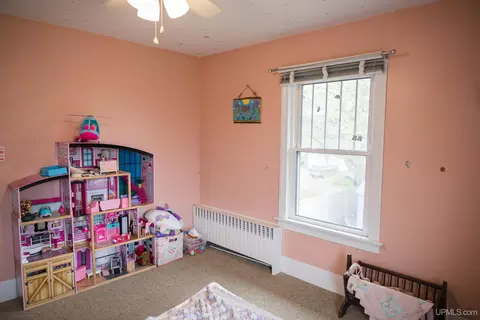 Bedroom - 1302 N 3rd, Ishpeming, MI 49849 photo 9 of 10