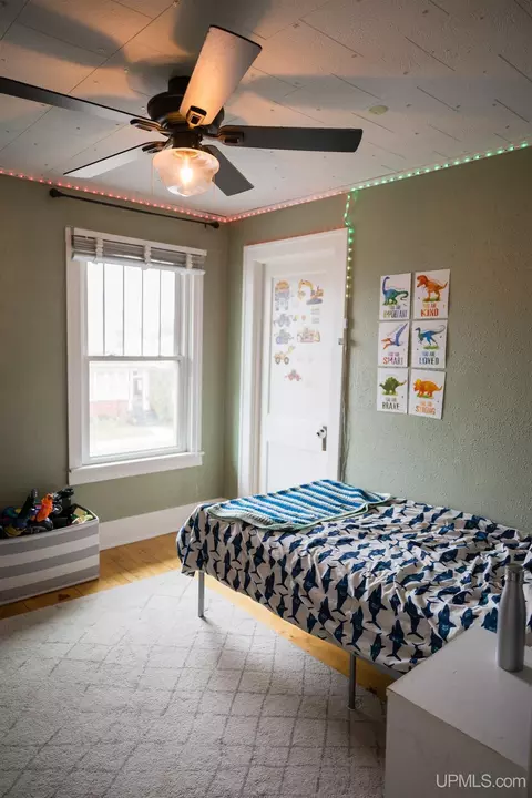 Bedroom - 1302 N 3rd, Ishpeming, MI 49849 photo 2 of 10
