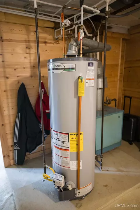 Other - 1302 N 3rd, Ishpeming, MI 49849 photo 12 of 17