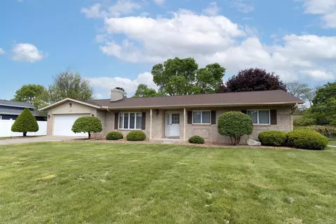 2826 Clairmount, Saginaw, MI 48603
