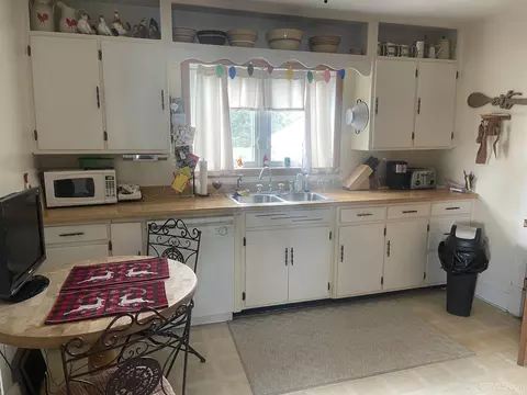 513 Neidhold, Wakefield, MI 49968 photo 3