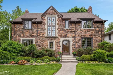 1264 Bedford, Grosse Pointe Park, MI 48230