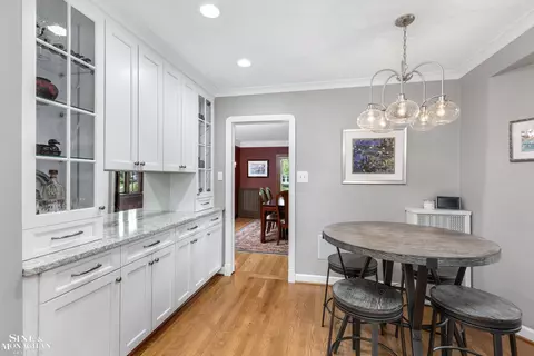 Dining - 1264 Bedford, Grosse Pointe Park, MI 48230 photo 3 of 3