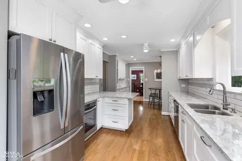 Kitchen - 1264 Bedford, Grosse Pointe Park, MI 48230 photo 5 of 5