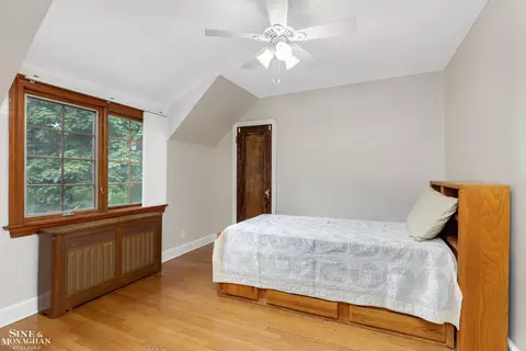 Bedroom - 1264 Bedford, Grosse Pointe Park, MI 48230 photo 5 of 7
