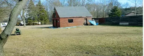 4844 Deleon, Tecumseh, MI 49286 photo 2
