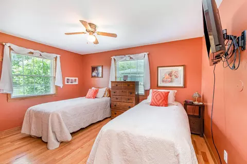 511 Glenview, Pinconning, MI 48650 photo 24