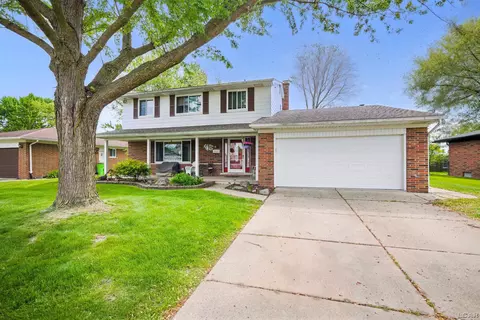 39582 Tunstall, Clinton Township, MI 48038