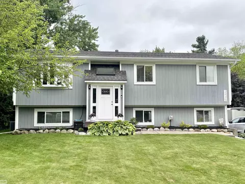 2925 Garfield, Waterford, MI 48329