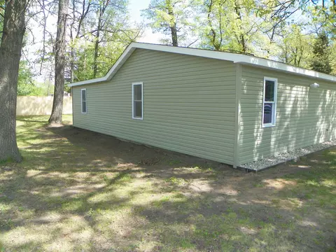 2830 Cathy, Harrison, MI 48625 photo 12