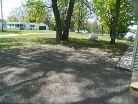 2830 Cathy, Harrison, MI 48625 photo 5