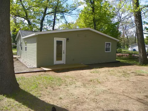 2830 Cathy, Harrison, MI 48625 photo 6
