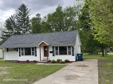 611 Wilmot, Vassar, MI 48768